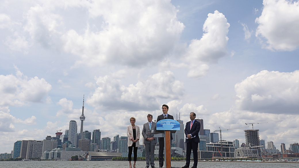 Les gouvernements du Canada, de l’Ontario et de Toronto annoncent des fonds pour protéger et transformer les terrains portuaires de Toronto