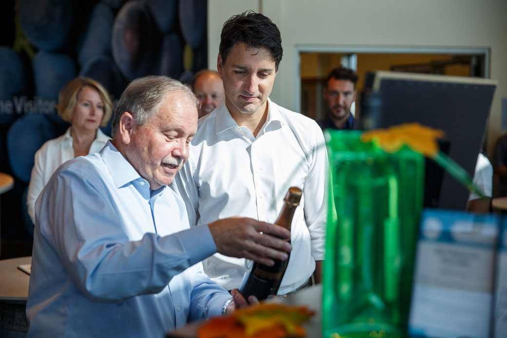 Prime Minister Justin Trudeau and MP Chris Bittle tour the Niagara