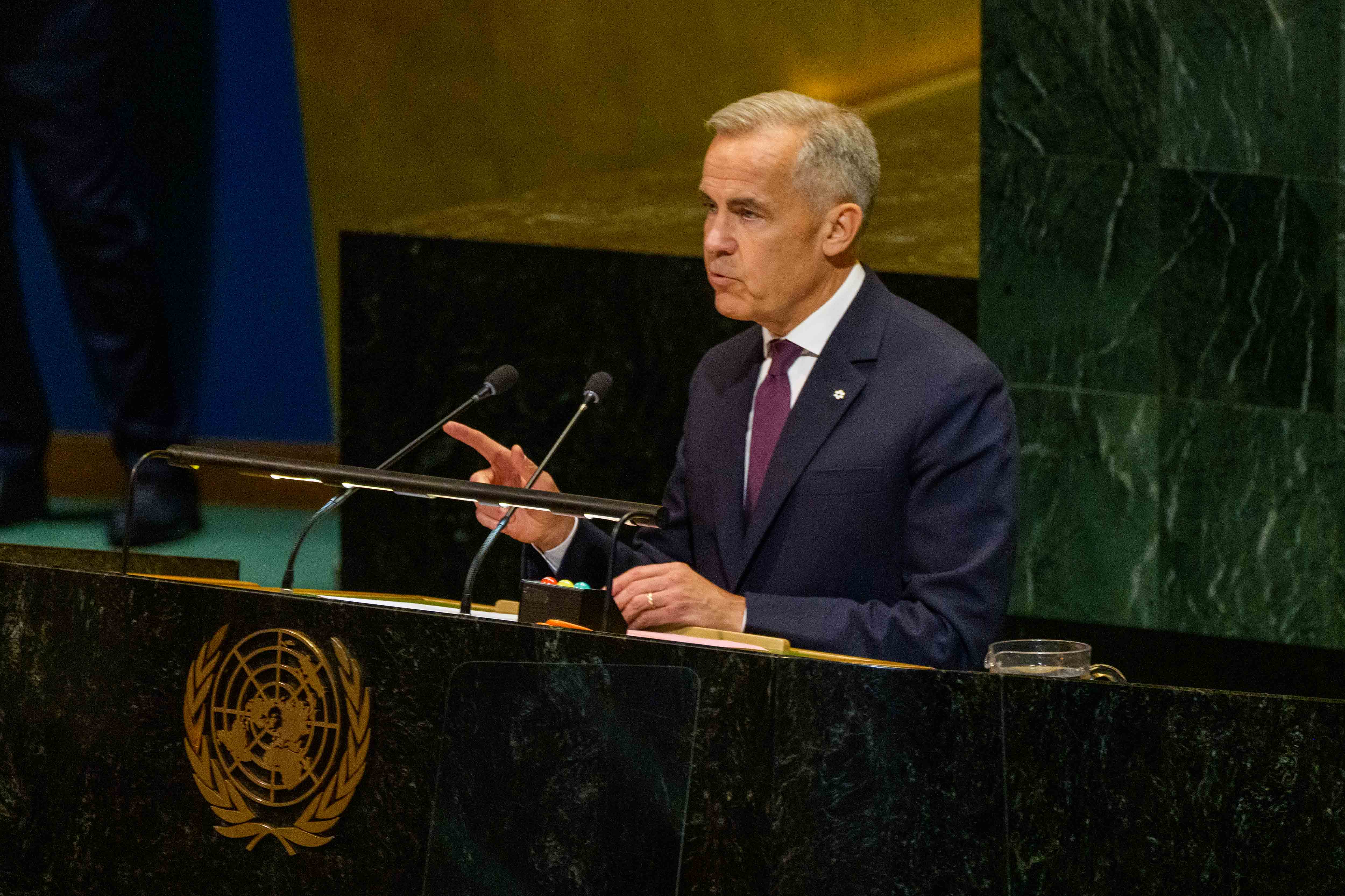Carney alerta que voto sobre separação de Alberta pode tornar-se um “perigoso bluff”