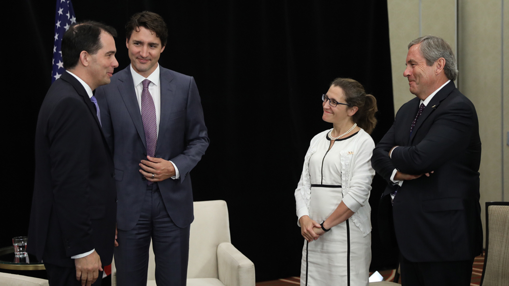 Sans titre Le premier ministre Justin Trudeau rencontre le gouverneur du Wisconsin Scott Walker
