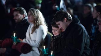 Photo number 2 from the photo gallery Prime Minister Justin Trudeau takes part in Christmas Lights Across Canada on Parliament Hill