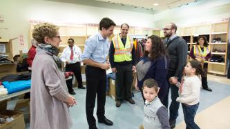 Photo number 5 from the photo gallery Prime Minister Justin Trudeau welcomes Syrian refugees to Canada at the Toronto Pearson International Airport