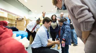 Photo number 8 from the photo gallery Prime Minister Justin Trudeau welcomes Syrian refugees to Canada at the Toronto Pearson International Airport
