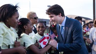 Photo number 8 from the photo gallery Prime Minister Justin Trudeau and Sophie arrive in Washington with Xavier, Ella-Grace and Hadrien