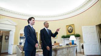 Photo number 4 from the photo gallery Prime Minister Trudeau and President Obama meet in the Oval Office of the White House