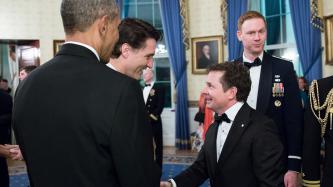 Photo numéro 4 de la galerie de photos Le premier ministre Trudeau et Mme Grégoire Trudeau prennent part à un souper officiel à la Maison-Blanche
