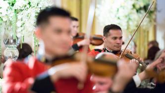 Photo numéro 18 de la galerie de photos Le premier ministre Trudeau et Mme Grégoire Trudeau prennent part à un souper officiel à la Maison-Blanche