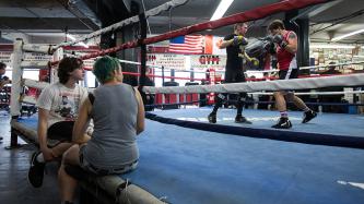 Photo number 2 from the photo gallery Prime Minister Justin Trudeau works out at Gleason's Gym in New York