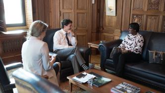 Photo number 1 from the photo gallery Prime Minister Justin Trudeau meets with Parliamentary Secretary Celina Caesar-Chavannes in his centre block office