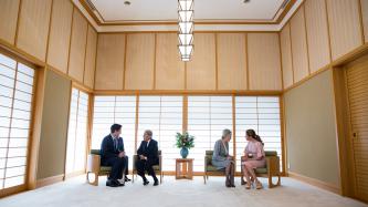 Photo numéro 1 de la galerie de photos Le premier ministre Justin Trudeau et Mme Grégoire Trudeau ont une audience avec Leurs Majestés l’Empereur et l’Impératrice du Japon