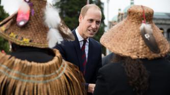 Photo number 14 from the photo gallery Prime Minister Trudeau and Mrs. Grégoire Trudeau attend the welcoming ceremony for Their Royal Highnesses, the Duke and Duchess of Cambridge in Victoria, British Columbia