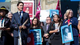 Photo number 1 from the photo gallery Prime Minister Justin Trudeau attends a vigil for the families of Sisters in Spirit on Parliament Hill