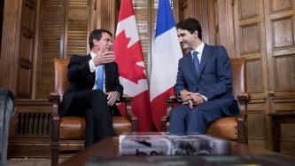 Photo number 1 from the photo gallery Prime Minister Justin Trudeau meets with the Prime Minister of France, Manuel Valls, in Ottawa