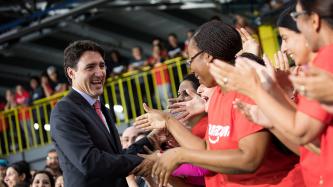 Photo number 7 from the photo gallery Prime Minister Justin Trudeau visits the new Amazon Fulfillment Centre in Brampton, Ontario