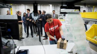Photo number 11 from the photo gallery Prime Minister Justin Trudeau visits the new Amazon Fulfillment Centre in Brampton, Ontario