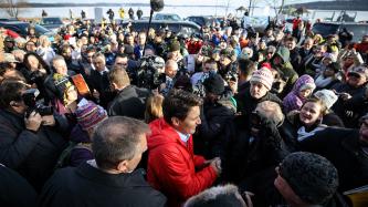 Photo number 5 from the photo gallery Prime Minister Justin Trudeau visits the Rhino’s Roadhouse restaurant in Bewdley, Ontario