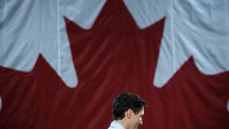 Photo number 9 from the photo gallery Prime Minister Justin Trudeau participates in a town hall Q&A in Peterborough, Ontario