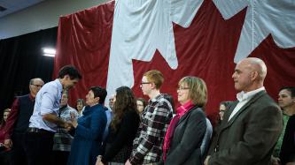 Photo number 17 from the photo gallery Prime Minister Justin Trudeau participates in a town hall Q&A in Peterborough, Ontario