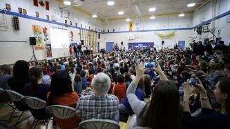 Photo numéro 7 de la galerie de photos Le premier ministre Justin Trudeau rencontre les étudiants de l’école Robert H. Smith à Winnipeg, au Manitoba