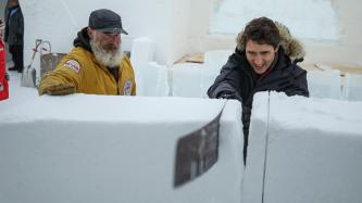 Photo number 4 from the photo gallery Prime Minister Justin Trudeau visits the Snowking’s Winter Festival Snowcastle in Yellowknife, Northwest Territories