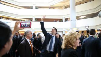 Photo numéro 5 de la galerie de photos Le premier ministre Justin Trudeau rencontre la mairesse Linda Jeffrey, à Brampton