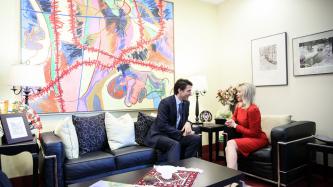 Photo number 3 from the photo gallery Prime Minister Justin Trudeau meets with Mayor Bonnie Crombie in Mississauga, Ontario