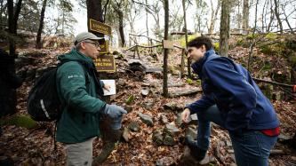 Photo numéro 4 de la galerie de photos Le premier ministre Justin Trudeau randonne dans le parc national des Mille-Îles en Ontario