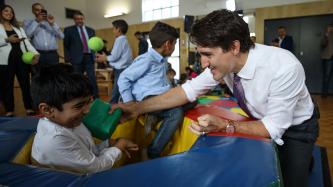 Photo number 2 from the photo gallery Prime Minister Justin Trudeau meets families and staff at the Don Christian Recreation Centre in Surrey, British Columbia