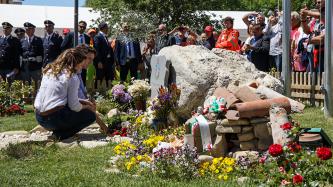 Photo number 15 from the photo gallery Prime Minister Justin Trudeau and Sophie Grégoire Trudeau speak with residents of Amatrice, a town damaged by recent earthquakes in Italy