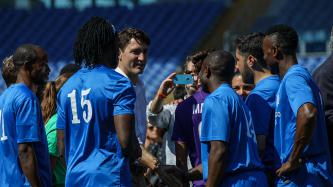 Photo numéro 1 de la galerie de photos Le premier ministre Justin Trudeau assiste à l'inauguration d'Open Goal, une initiative faisant appel au football pour faciliter l'intégration des réfugiés et des migrants, à Rome  