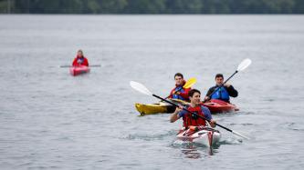 Photo number 7 from the photo gallery Prime Minister Justin Trudeau kayaks with Minister Catherine McKenna in Niagara-on-the-Lake, Ontario