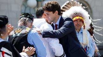 Photo number 5 from the photo gallery Prime Minister Justin Trudeau participates in an announcement about 100 Wellington St. and the renaming of National Aboriginal Day in Ottawa