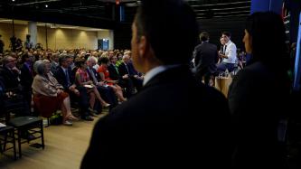 Photo number 3 from the photo gallery Prime Minister Justin Trudeau takes part in a town hall in Toronto