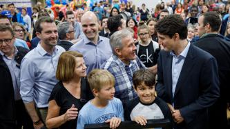 Photo numéro 4 de la galerie de photos Le premier ministre Justin Trudeau, le ministre Jean-Yves Duclos et le député Joël Lightbound participent aux célébrations de la Saint-Jean à Boischatel, au Québec