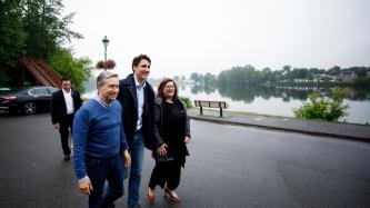 Photo number 3 from the photo gallery Prime Minister Justin Trudeau and Minister François-Philippe Champagne take part in Saint-Jean celebrations in Sainte-Anne-de-la-Pérade and Saint-Louis-de-France, Quebec