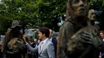 Photo number 1 from the photo gallery Prime Minister Justin Trudeau visits the Famine Memorial in Dublin, Ireland