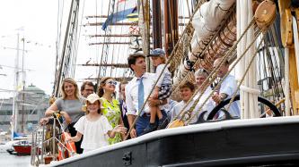 Photo number 6 from the photo gallery Prime Minister Justin Trudeau, Sophie Grégoire Trudeau, and their children attend Rendez-Vous 2017 in Québec City
