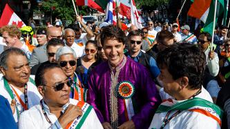 Photo numéro 4 de la galerie de photos Le premier ministre Justin Trudeau participe au défilé du Festival de l’Inde à Montréal