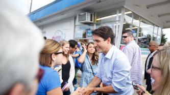 Photo numéro 1 de la galerie de photos Le premier ministre Justin Trudeau fait un arrêt au Dairee Delite à Brantford, en Ontario
