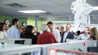 Photo number 2 from the photo gallery Prime Minister Justin Trudeau speaks with employees at the Public Service Pay Centre in Miramichi, New Brunswick