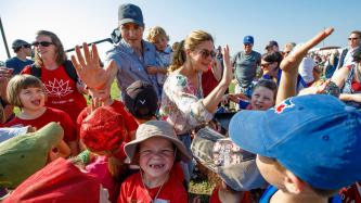 Photo number 1 from the photo gallery Prime Minister Justin Trudeau, Sophie Grégoire Trudeau and their children attend the International Plowing Match in Walton, Ontario