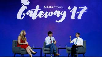 Photo number 1 from the photo gallery Prime Minister Justin Trudeau and Alibaba’s executive chairman Jack Ma take part in an armchair discussion during Alibaba's Gateway ‘17 in Toronto