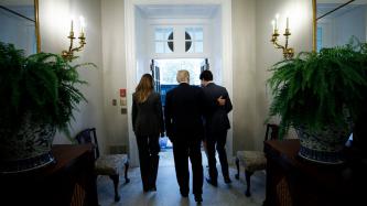 Photo number 1 from the photo gallery The President of the United States, Donald J. Trump, and the First Lady of the United States, Melania Trump, bid farewell to Prime Minister Justin Trudeau at the entrance to the West Wing