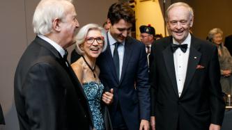 Prime Minister Justin Trudeau speaks with Chief Justice Beverley McLachlin, Prime Minister Jean Chrétien and Prime Minister Brian Mulroney