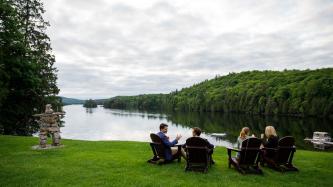 Photo number 1 from the photo gallery Prime Minister Justin Trudeau attends a dinner with President of France, Emmanuel Macron, in Gatineau, Quebec