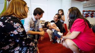 Photo number 5 from the photo gallery Prime Minister Justin Trudeau and Ministers Jane Philpott and Mary Ng visit a community centre in Markham, Ontario