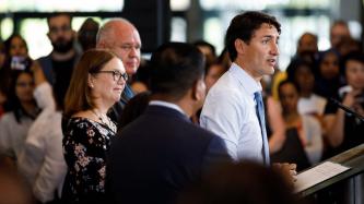Photo number 6 from the photo gallery Prime Minister Justin Trudeau and Ministers Jane Philpott and Mary Ng visit a community centre in Markham, Ontario