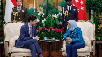 Photo number 1 from the photo gallery Prime Minister Justin Trudeau meets with President of the Republic of Singapore Halimah Yacob, in Singapore