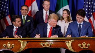 PM Trudeau, Presidents Peña Nieto and Trump sign documents