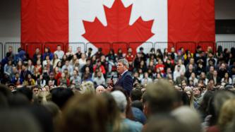 MP Vance Badawey speaks to the crowd